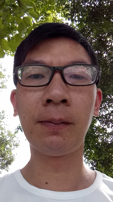 奋斗的第一张照片--哈尔滨相亲服务中心