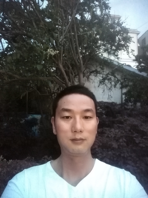 先苦后甜的第二张照片--哈尔滨相亲服务中心