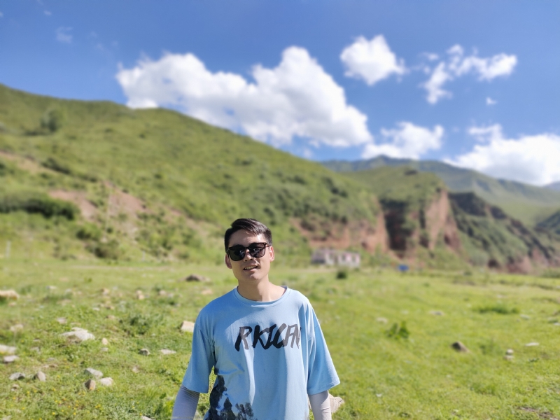 祁三岁的第一张照片--哈尔滨相亲服务中心