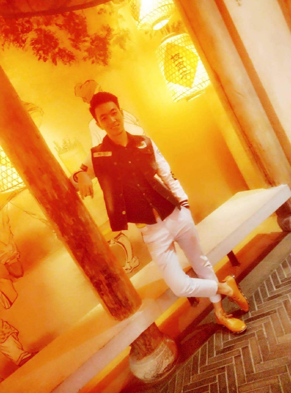 滞后的微笑的第四张照片--哈尔滨相亲服务中心