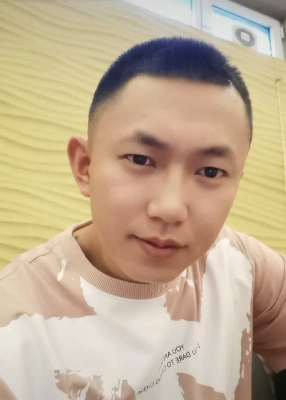 爱意随风起的第一张照片--哈尔滨相亲服务中心