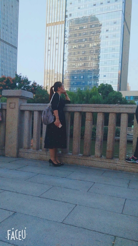 清秋的第二张照片--哈尔滨相亲服务中心