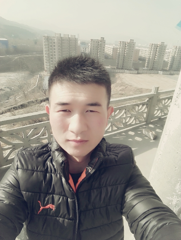 兵心依旧的第一张照片--哈尔滨相亲服务中心