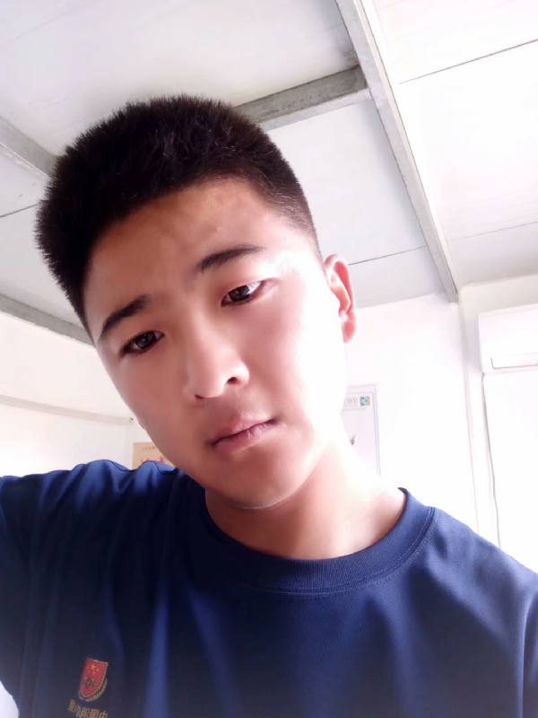 脸红相遇的第一张照片--哈尔滨相亲服务中心