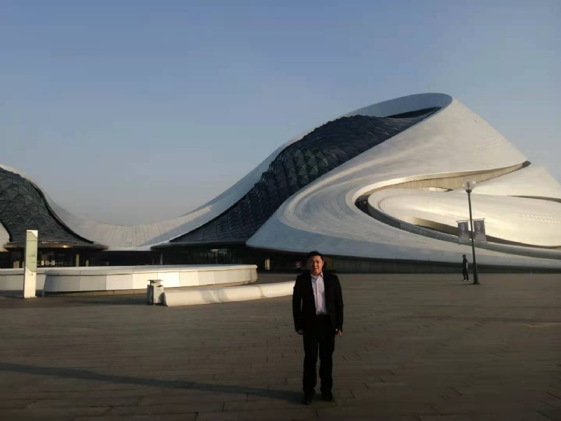 荣荣的第一张照片--哈尔滨相亲服务中心