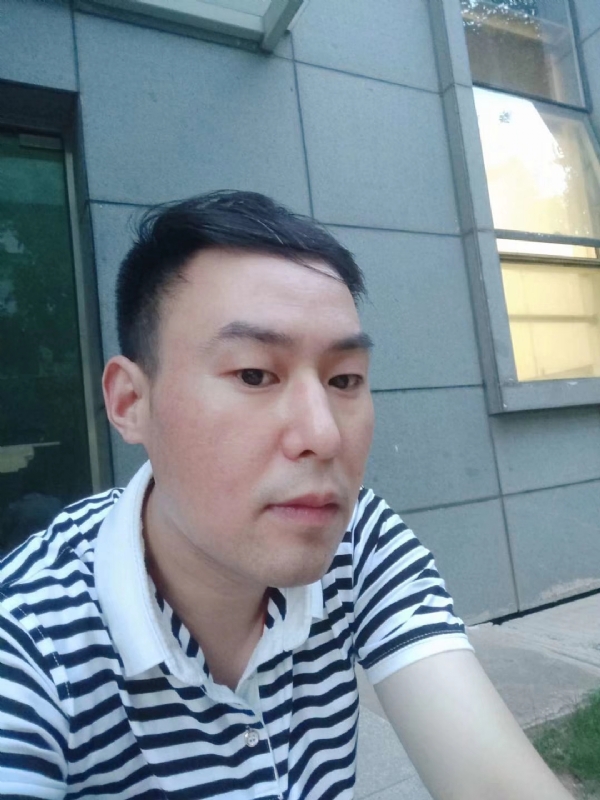 曙光的第一张照片--哈尔滨相亲服务中心