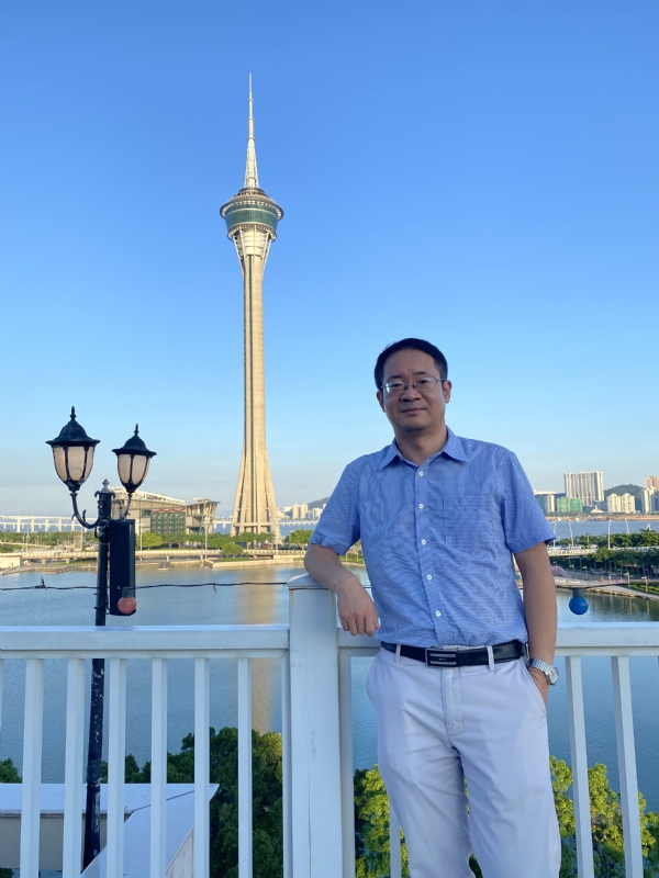 Yangyi的第二张照片--哈尔滨相亲服务中心