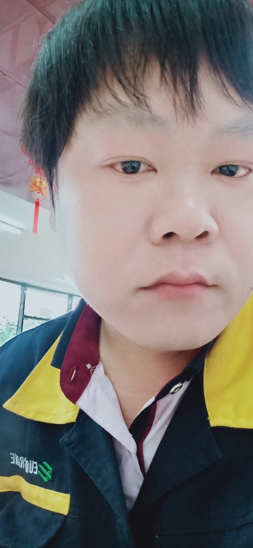 三哥哥的第一张照片--哈尔滨相亲服务中心