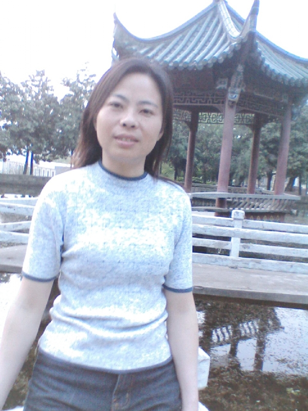 小草的第二张照片--哈尔滨相亲服务中心