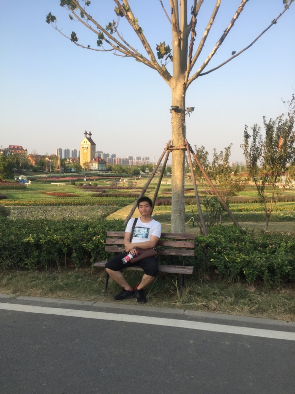 大鹏的第一张照片--哈尔滨相亲服务中心