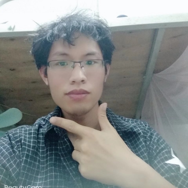 右边的第一张照片--哈尔滨相亲服务中心