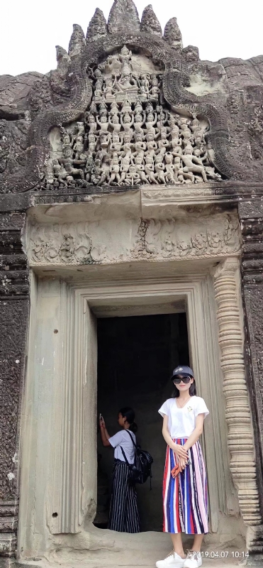 桃花与酒的第二张照片--哈尔滨相亲服务中心