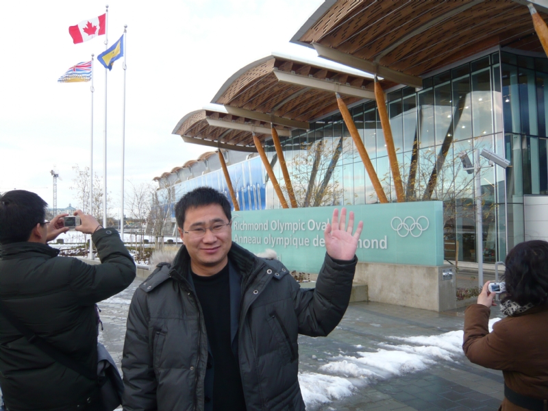 阳光幸福快乐的第一张照片--哈尔滨相亲服务中心