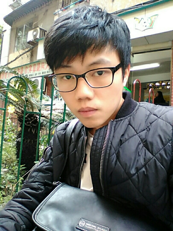 近水楼台的第一张照片--哈尔滨相亲服务中心