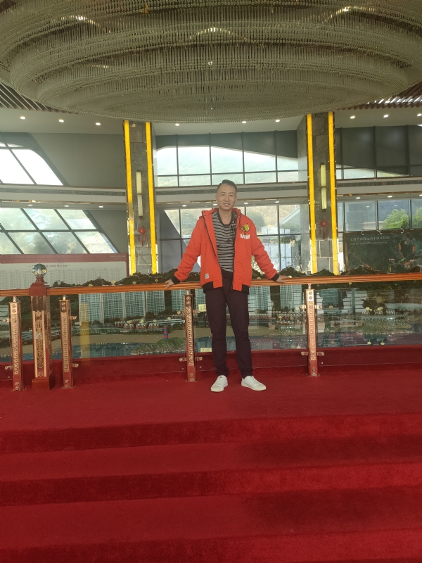 大飞的第一张照片--哈尔滨相亲服务中心