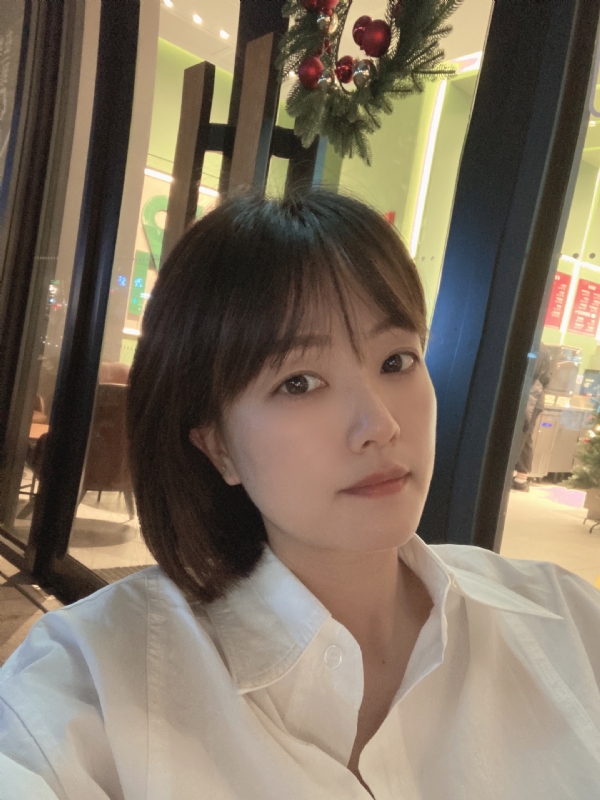 笑笑girl的第一张照片--哈尔滨相亲服务中心