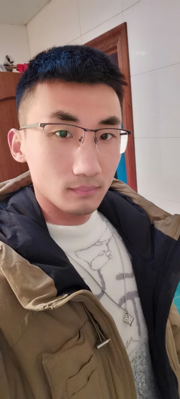 闯红灯吐泡泡的第二张照片--哈尔滨相亲服务中心