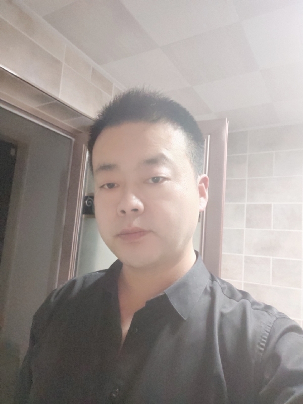 yangyongpingaoi的第二张照片--哈尔滨相亲服务中心