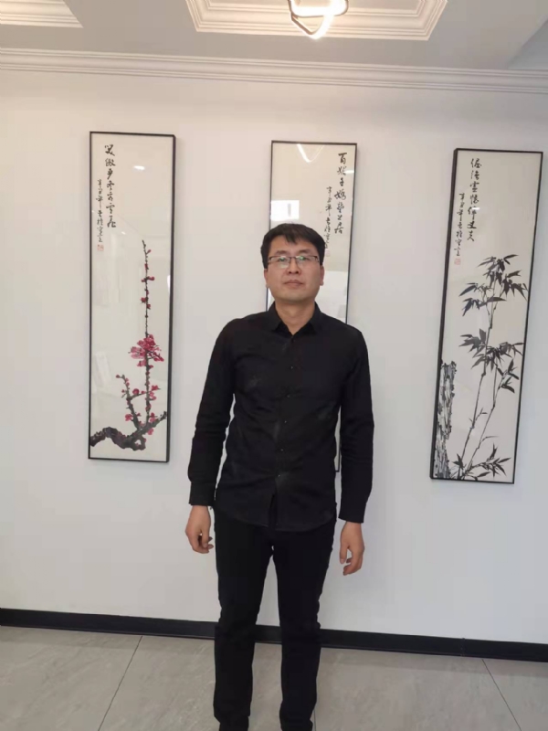 情义比天高的第一张照片--哈尔滨相亲服务中心