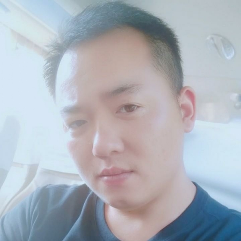 荒漠°的第一张照片--哈尔滨相亲服务中心