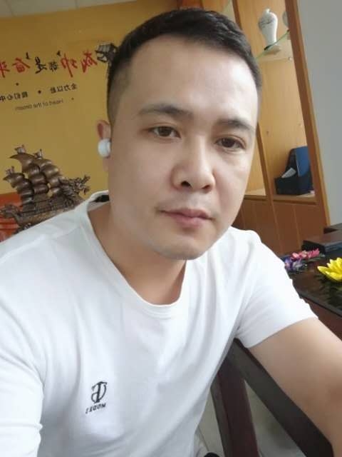 礼哥的第二张照片--哈尔滨相亲服务中心