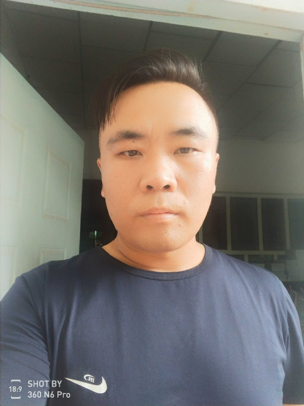 云的第一张照片--哈尔滨相亲服务中心