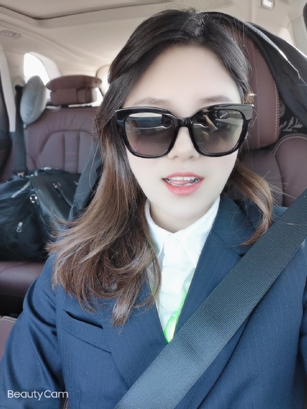 湖南妹子在深圳的第二张照片--哈尔滨相亲服务中心