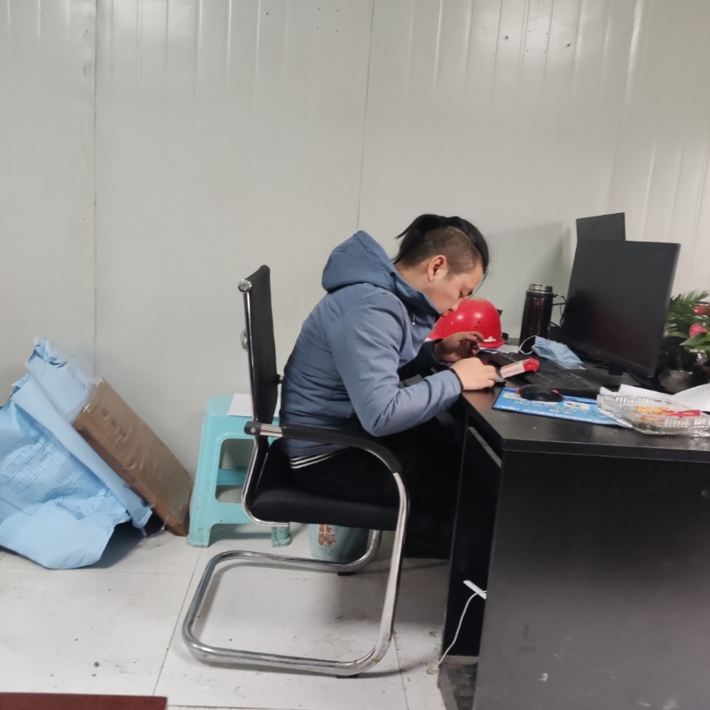 太空舱的第一张照片--哈尔滨相亲服务中心