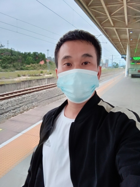 小李的第一张照片--哈尔滨相亲服务中心