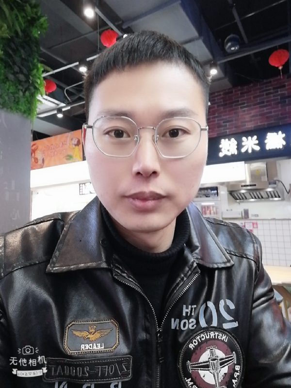 liuxiaocong的第一张照片--哈尔滨相亲服务中心