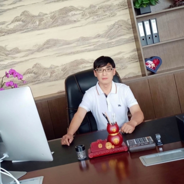 大叔寻觅有缘人的第三张照片--哈尔滨相亲服务中心