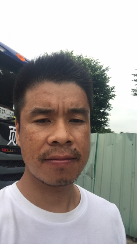 奔跑的蜗牛的第一张照片--哈尔滨相亲服务中心