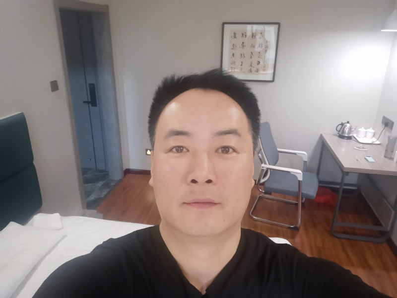 莫待花落空折枝的第一张照片--哈尔滨相亲服务中心