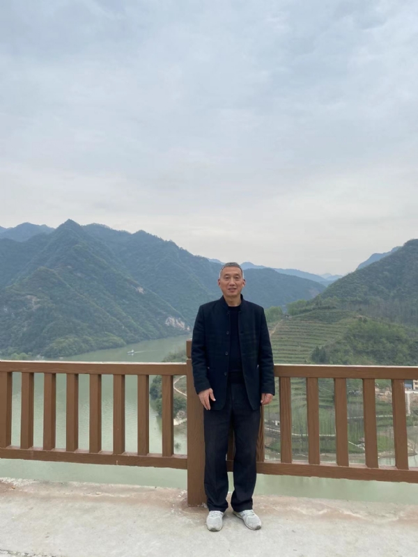 雪芳的第一张照片--哈尔滨相亲服务中心