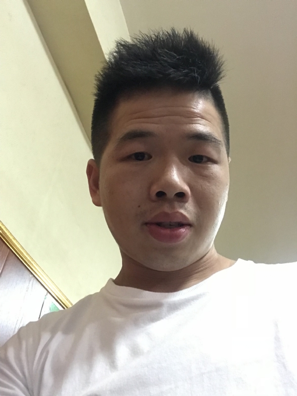 爱请简单点的第一张照片--哈尔滨相亲服务中心