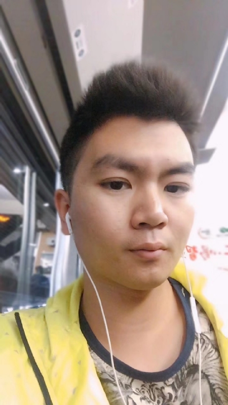 瑞泽的第一张照片--哈尔滨相亲服务中心