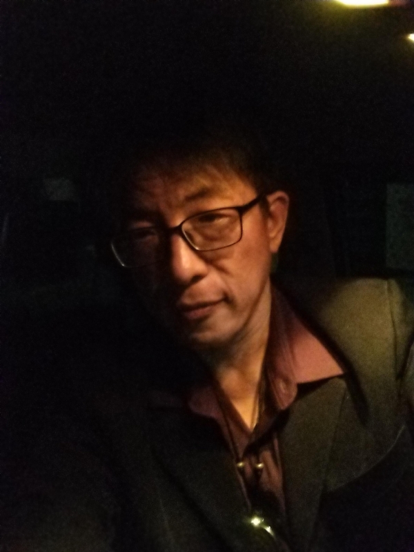 隱姓埋名的第一张照片--哈尔滨相亲服务中心