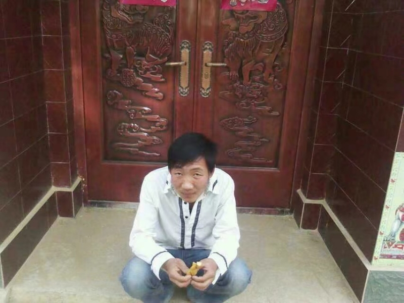 潘先生的第一张照片--哈尔滨相亲服务中心