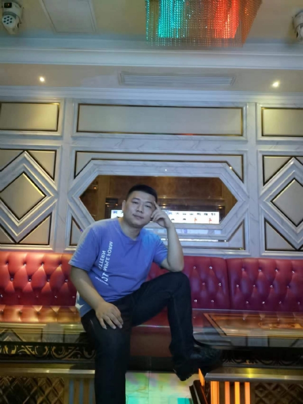 黄生的第四张照片--哈尔滨相亲服务中心