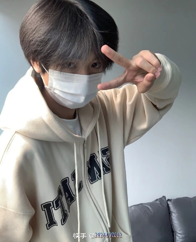 emo的风的第一张照片--哈尔滨相亲服务中心