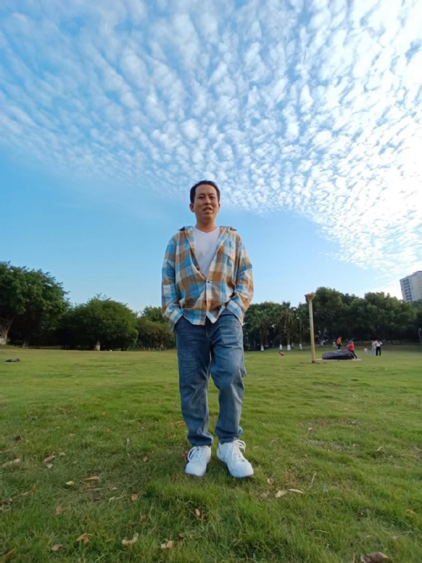 曹先生的第三张照片--哈尔滨相亲服务中心