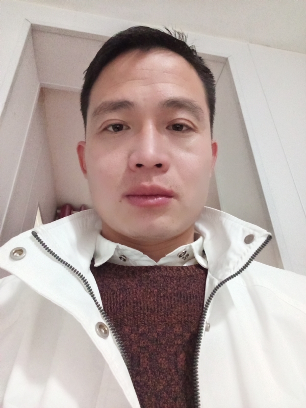 忧伤还是快乐的第一张照片--哈尔滨相亲服务中心