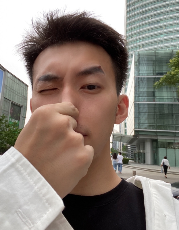 绝世大冤种的第四张照片--哈尔滨相亲服务中心