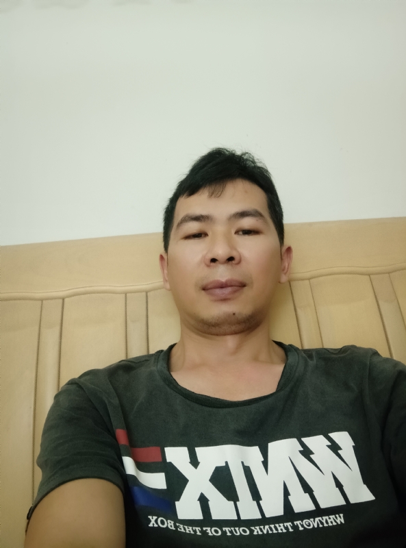 小伙子的第四张照片--哈尔滨相亲服务中心