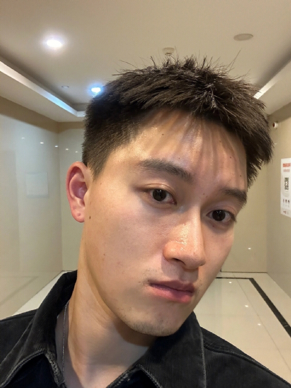 月光之下的第一张照片--哈尔滨相亲服务中心