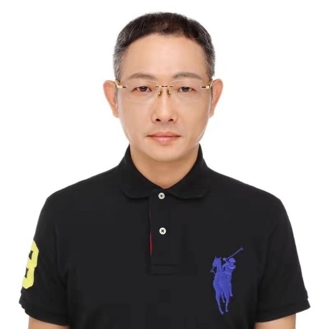 邱先森的第一张照片--哈尔滨相亲服务中心