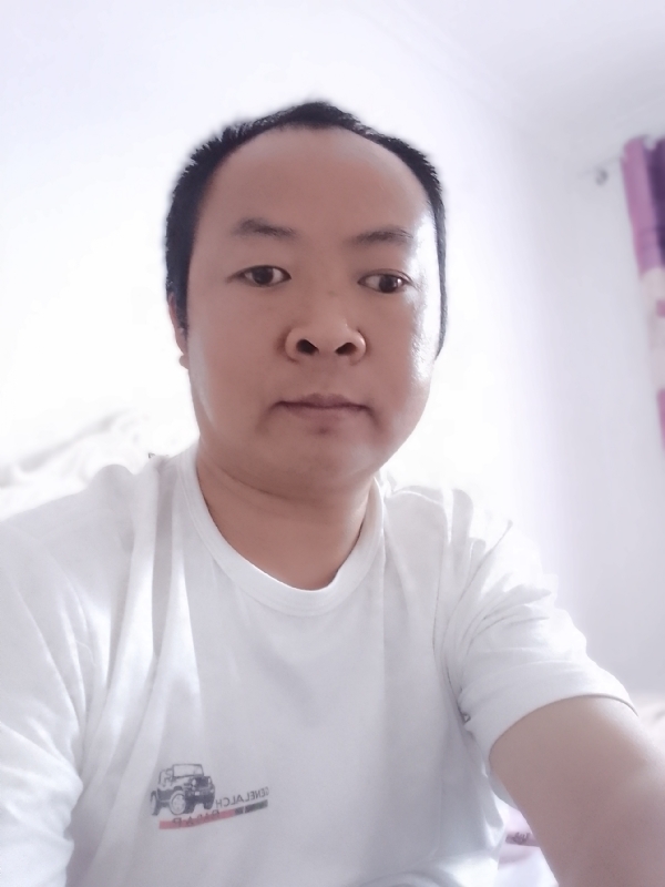 张家小伙子的第四张照片--哈尔滨相亲服务中心