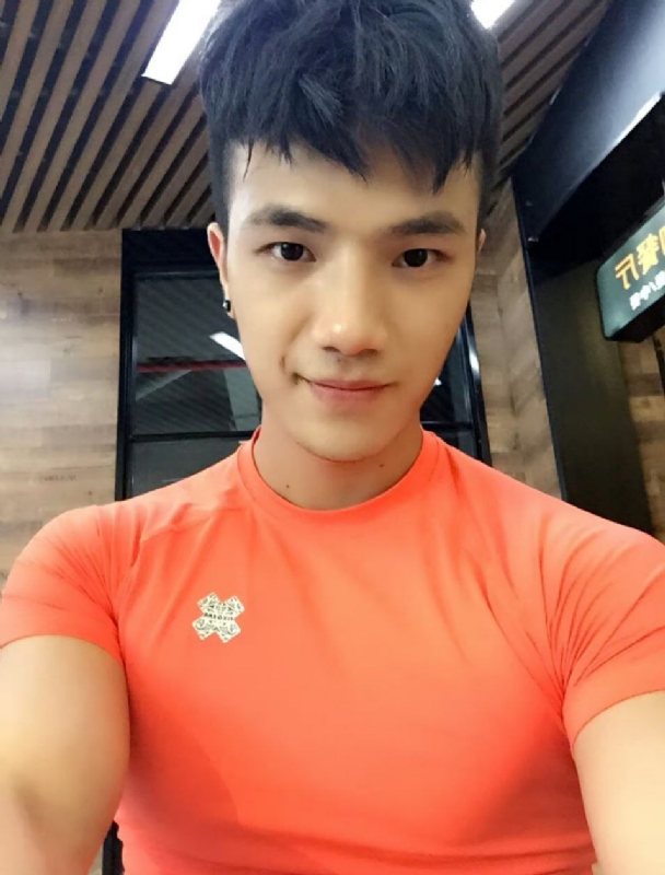 航航的第一张照片--哈尔滨相亲服务中心