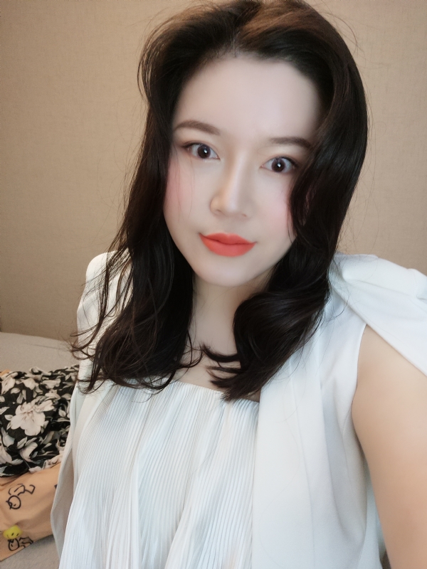 璐璐的第一张照片--哈尔滨相亲服务中心