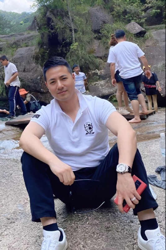 勿忘初心的第三张照片--哈尔滨相亲服务中心